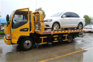 北湖附近拖车救援24小时服务热线