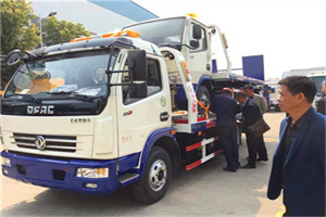 北湖汽车道路救援拖车价格